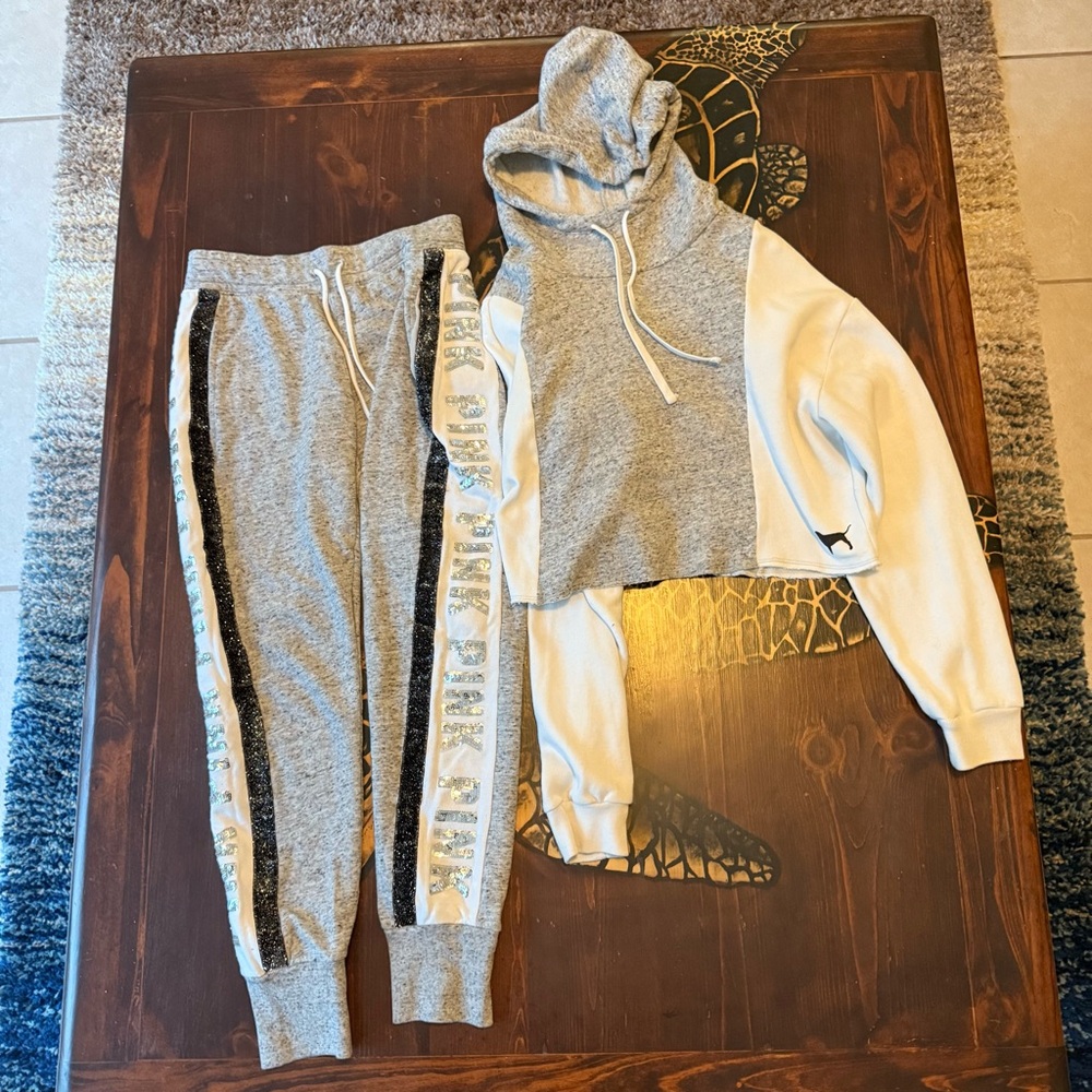 PINK Victoria's Secret Gray and White Sparkle Hooded Crop Joggers Set